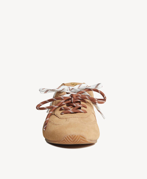 3001 Balance Sneaker