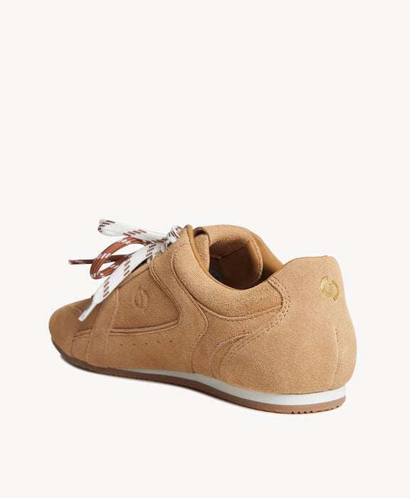 3001 Balance Sneaker