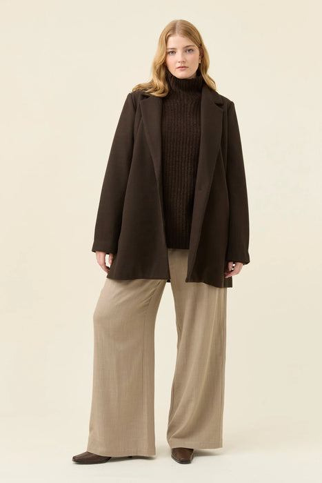 Kali Coat