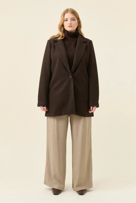 Kali Coat