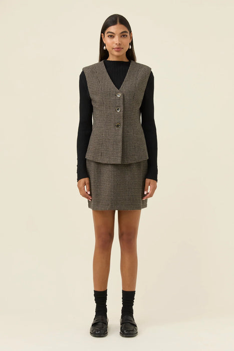Cassidy Vest