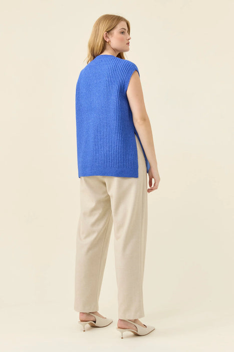 Miru Crew Knit Vest