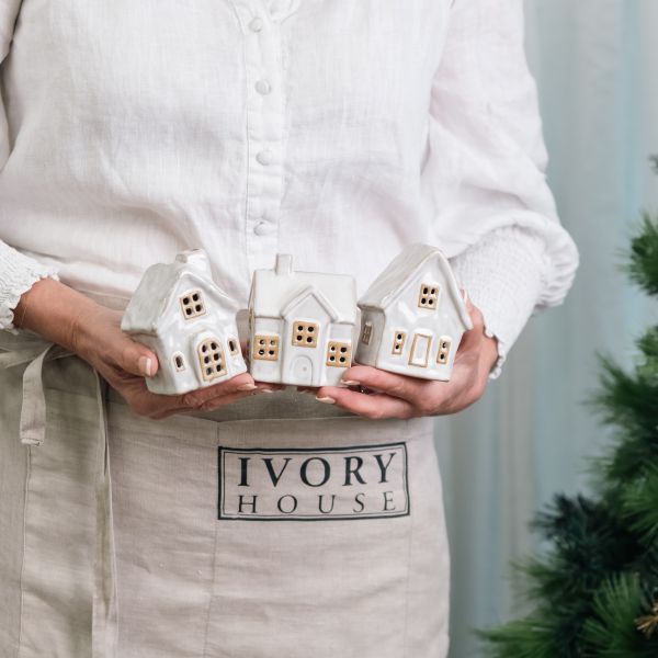 Lucia Houses