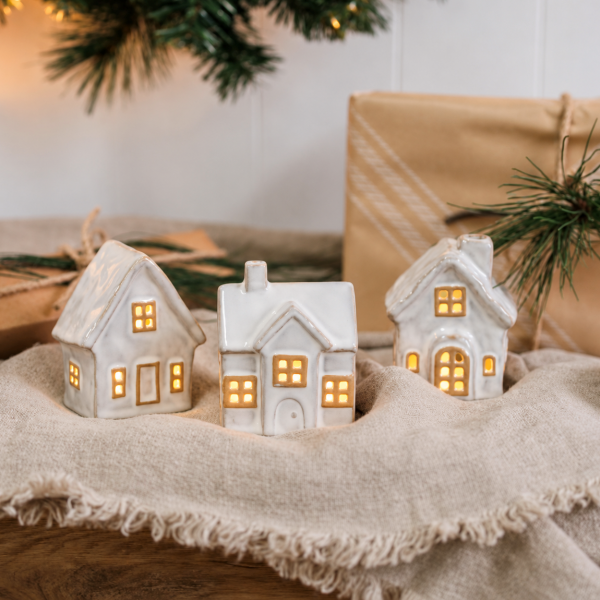 Lucia Houses