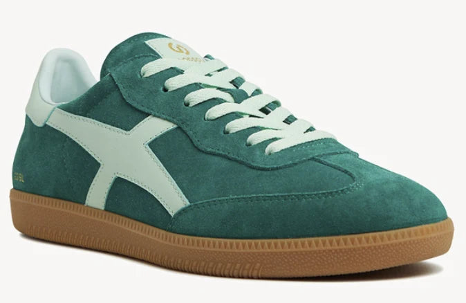 2001 Crossroads Sneaker