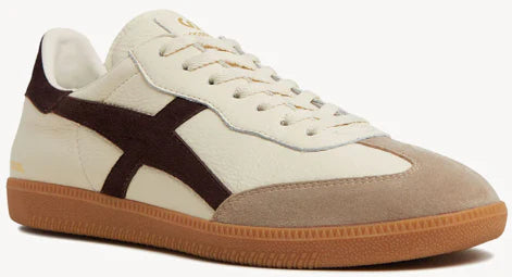 2001 Crossroads Sneaker