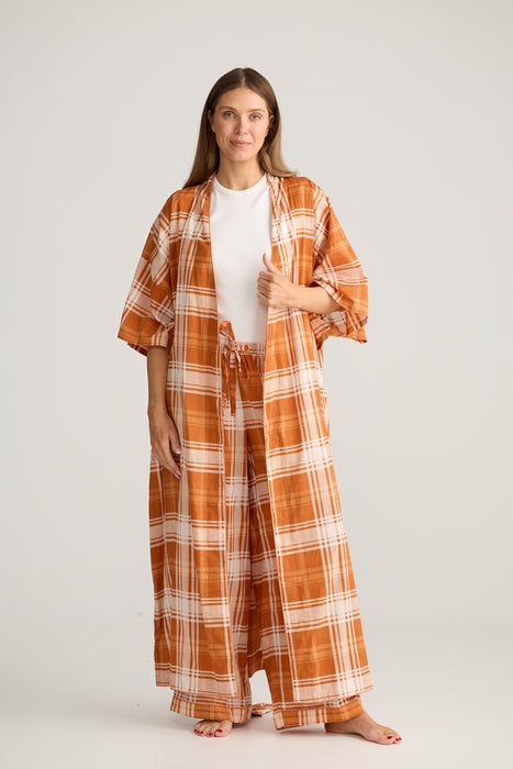 Salutation Robe