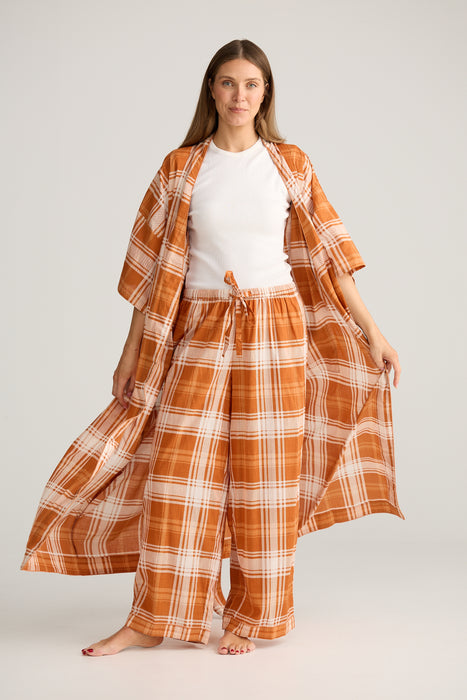 Salutation Robe