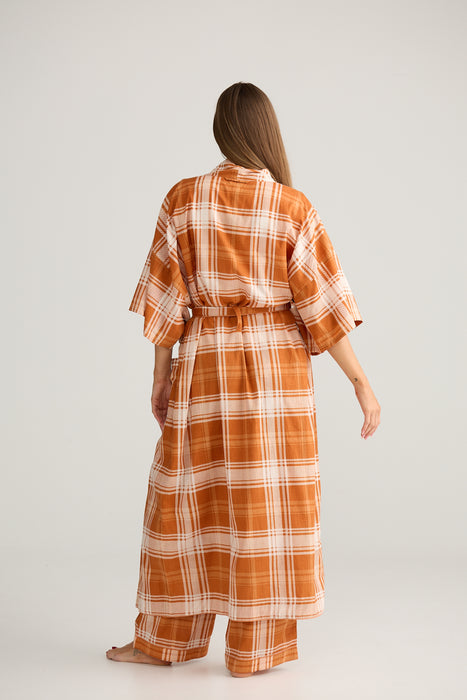Salutation Robe