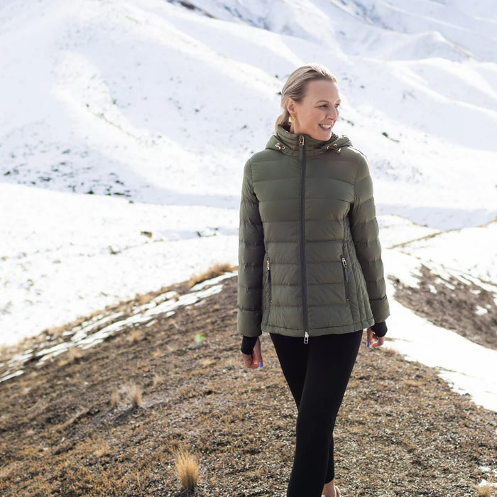 Lucy 90/10 Packable Down Jacket