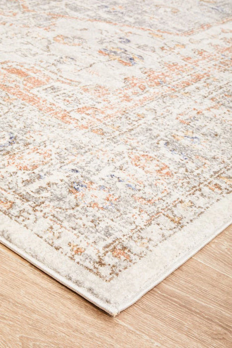 Lori Floor Rug in Silver