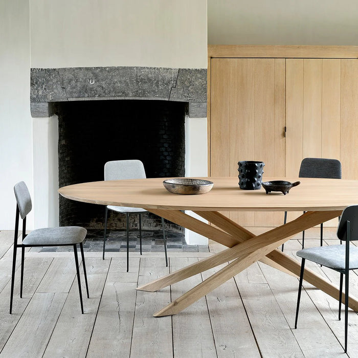 Mikado Oak Dining Table