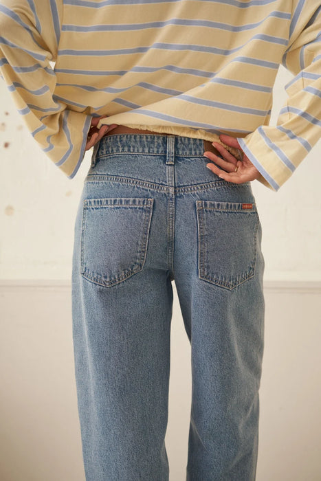 Leah Tapered Barrel Jean